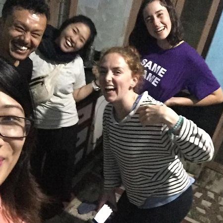 Nepalaya Eco Hostel ポカラ エクステリア 写真